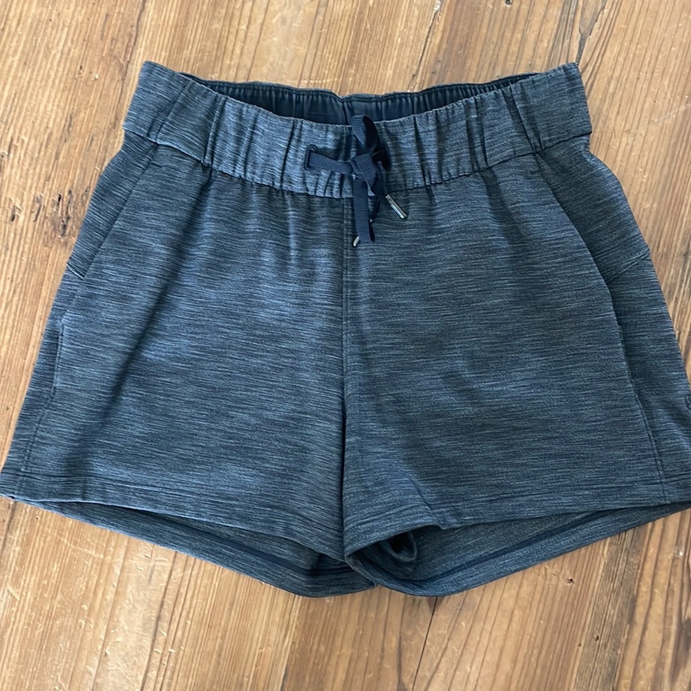 Lululemon grey shorts